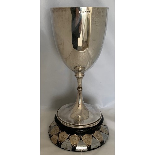 52 - A silver trophy cup, Sheffield 1926, engraved Hooker Trophy for Crib Pairs, weight 260 grams, 21 cm ... 