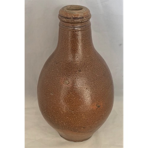 40 - German 18th century salt glazed flagon with ring handle, 30 cm high.