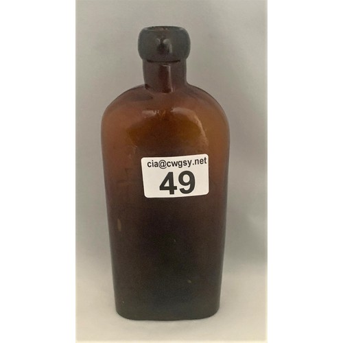 49 - Warners Amber  Safe Cure bottle, (Quack Cure) half pint size, 18.5 cm high.