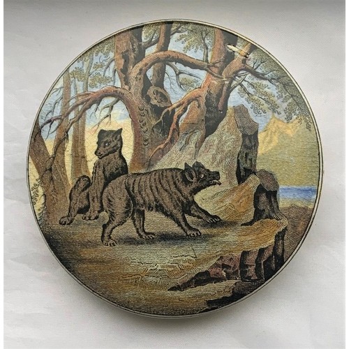 112 - Prattware Pot Lid, Bears on Rocks, 9 cm diameter.