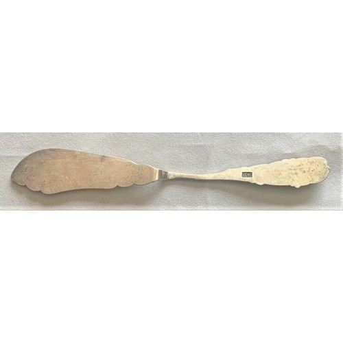 139 - Chinese silver butter knife, weight 18 gm 15 cm long.