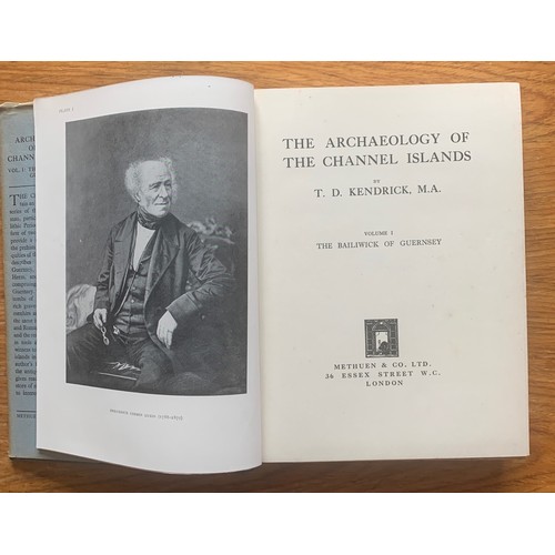 259 - The Archaeology of The Channel Islands Volume 1 The Bailiwick of Guernsey, by T.D.Kendrick. A fine c... 