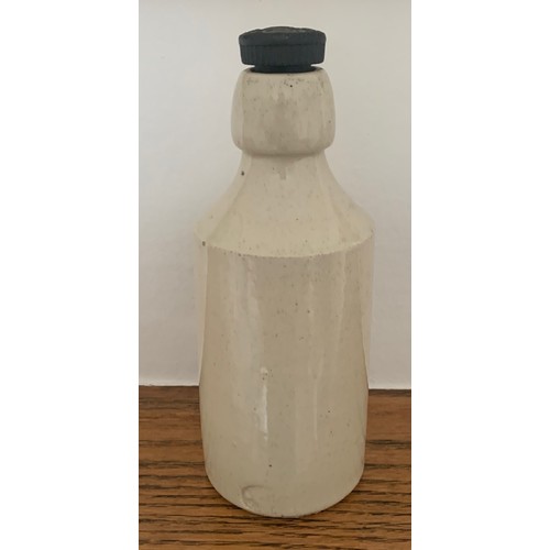 18 - Guernsey Ginger Beer bottle, The Guernsey Brewery Co. Sunbeam Brand, 19cm high.