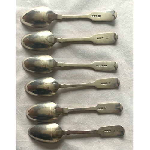 91 - Six silver teaspoons, mixed town marks, London and Sheffield, weight 120 gms (6).