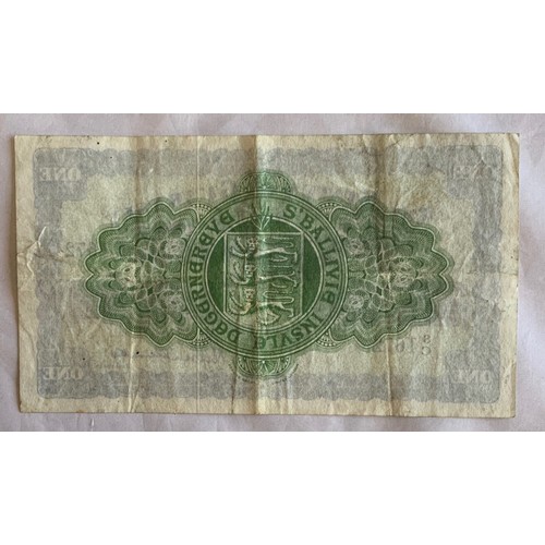 211 - States of Guernsey Banknote, One Pound 1st June 1952, Treasurer Guillemette.