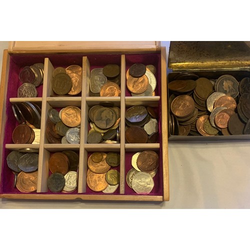 271 - A collection of various coins and boxes.