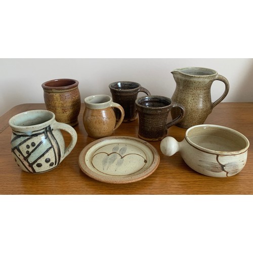 50 - A collection of Alderney studio pottery, each piece with distinctive AY potters mark (8).