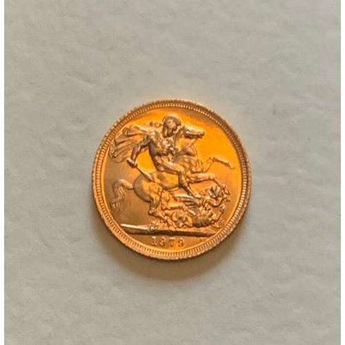 90 - Gold full Sovereign, dated 1979.