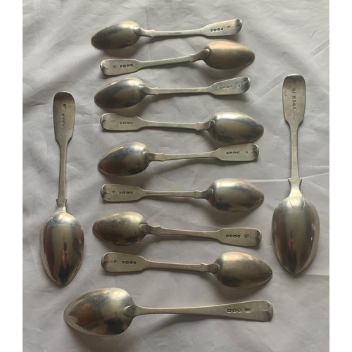 5 - Set of eight Victorian silver tea spoons, London circa 1839, by H.J.Lias, together with a Georgian s... 