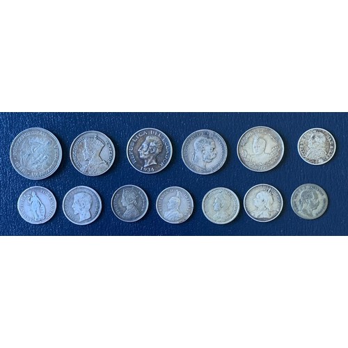 101 - A sundry collection of World silver coinage (13).