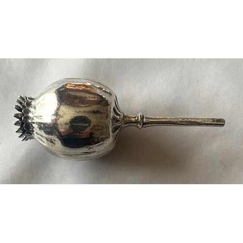 3 - Victorian silver novelty Pomander, by Edward H. Stockwell London 1884, in the form of a poppy seed h... 