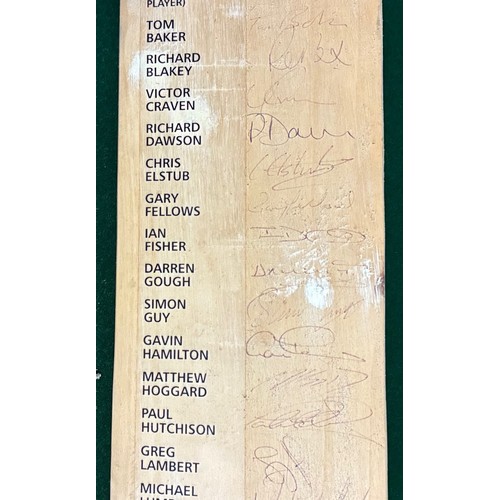 9 - A Yorkshire County Cricket Club 2001 signed cricket bat, 2001 team.