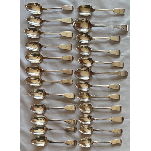 31 - Collection of twenty four English silver spoons, various town and silversmiths marks, weight 500 gms... 