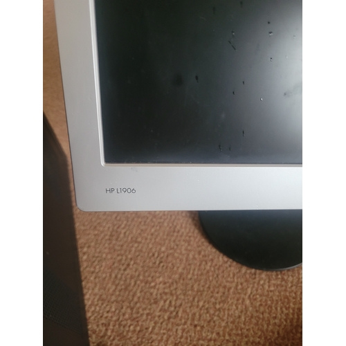 161 - HP Desktop, Monitor and tower + PS4 -  un tested