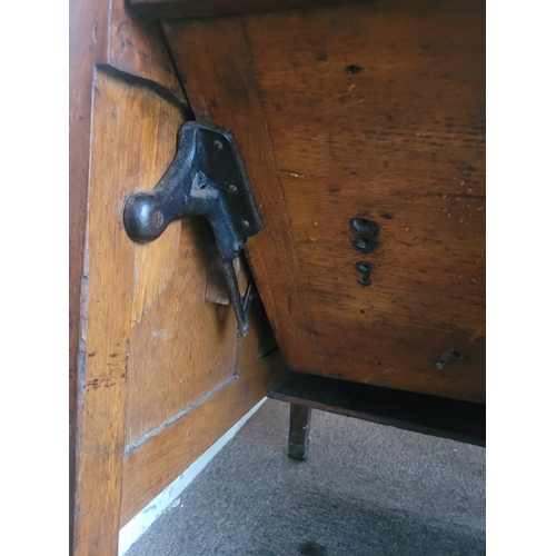 138 - Clerks desk from Munster Arcade Cork, 1920/30s - Manufactured by RLF and CO.