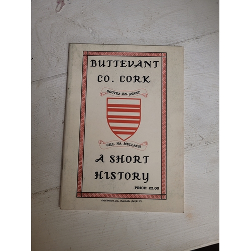 174 - Nice collection of books Cork Interest (some rare); Kinsale, Buttevant, Cobh, Cork city and county, ... 