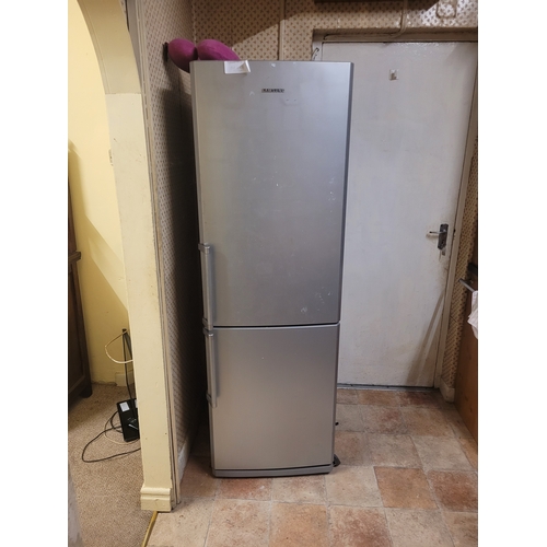 69 - Samsung Fridge