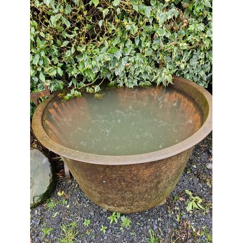 13 - Famine pot 1. 6cm H x 92cm diameter.