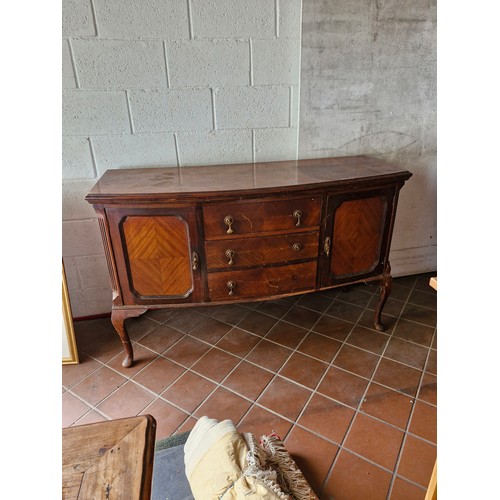 126 - 1900s Queen Anne Style Dresser -