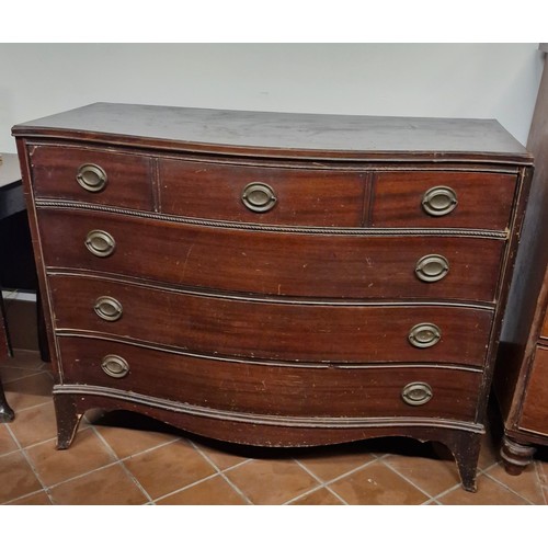 137 - 18/00s Serpentine Chest of Drawers on bracket feet