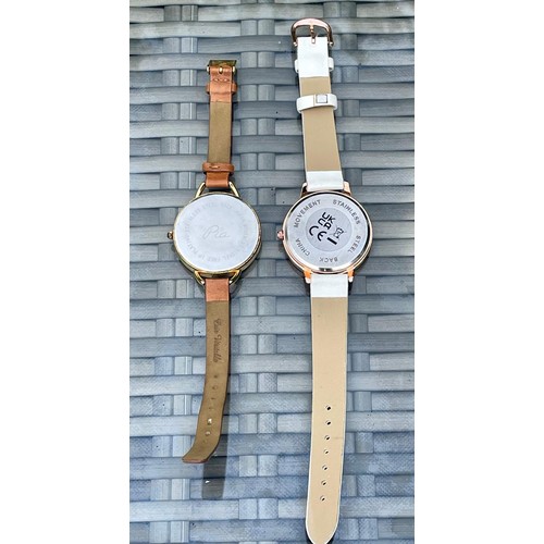 323 - 2 Ladies quartz wristwatches, good running order