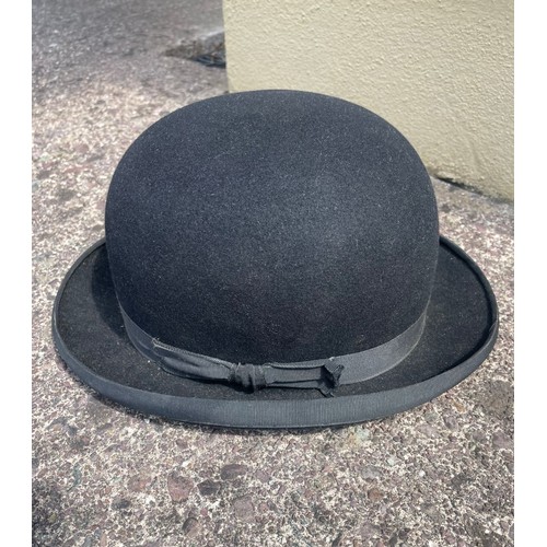 343 - Bowler hat .. Switzer's Dublin