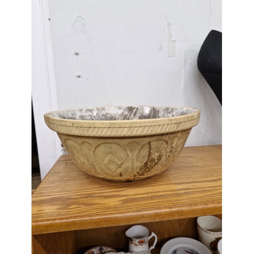 58 - Mixing bowl