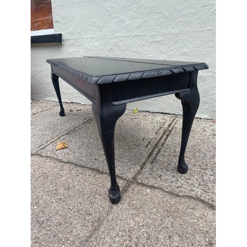 115 - Late 1800s coffee table mahogany on pine