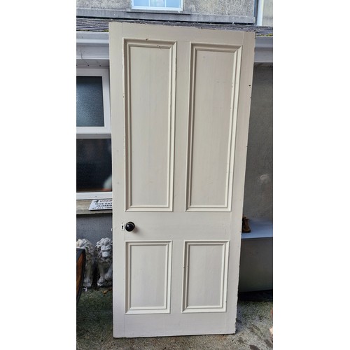 208 - internal door. approx 7ft tall x 3ft.