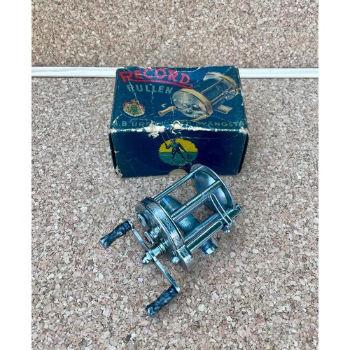 71 - Vintage Record Rullen fishing reel