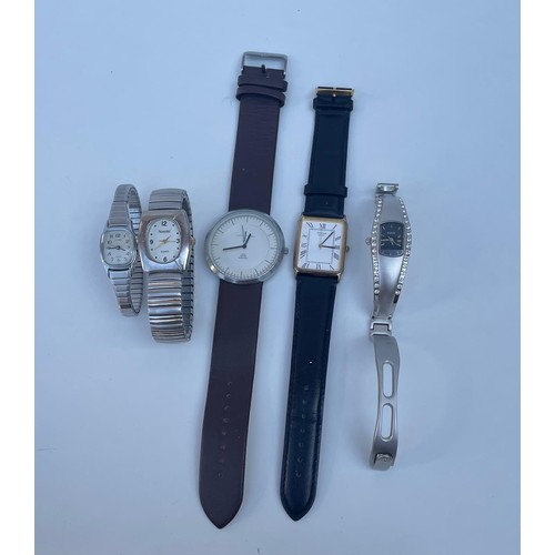 56 - Lot of wristwatches - as found. require new batteries