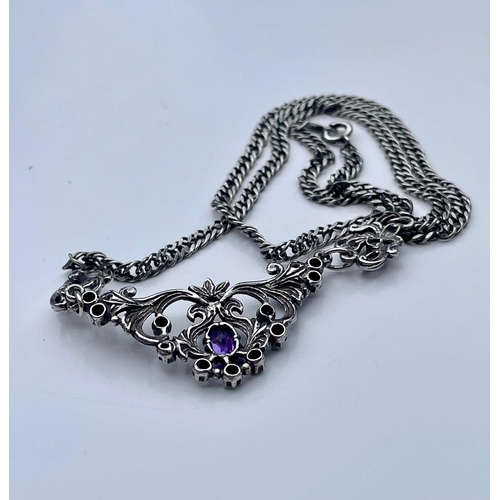 175 - Gem set silver necklace 13g.