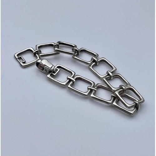 113 - Large link silver bracelet 22g