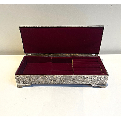 40 - Vintage white metal jewellery box