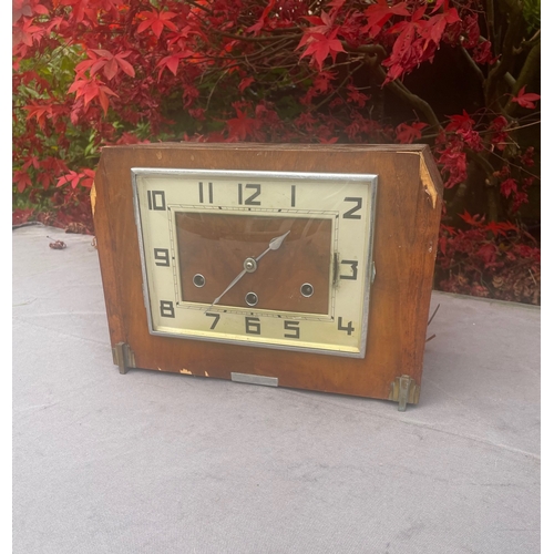 41 - Vintage Art Deco mantle clock for restoration