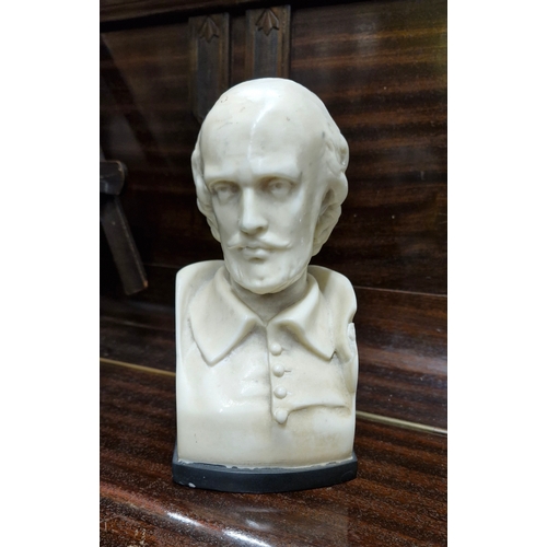 10 - An attractive Shakespeare bust.. 8 inches, resin.