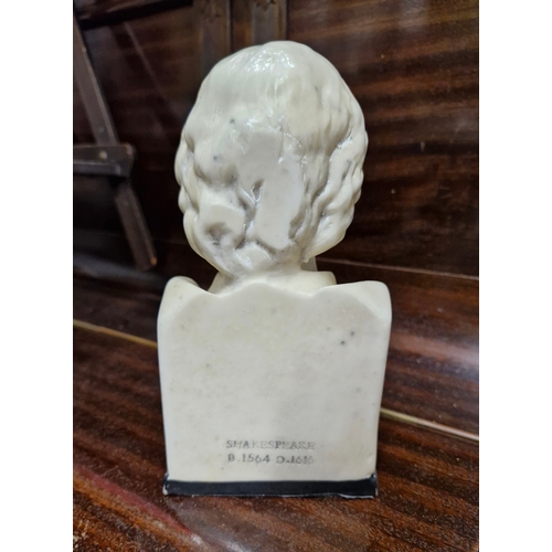 10 - An attractive Shakespeare bust.. 8 inches, resin.