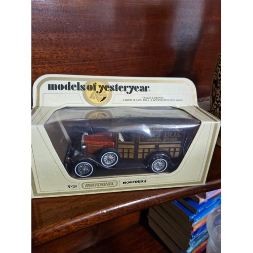 78 - 5 Matchbox vehicles. Models of Yesteryear.
Unopened and in original packaging.