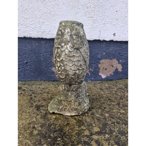 29 - Garden ornament, an owl - 8 in height