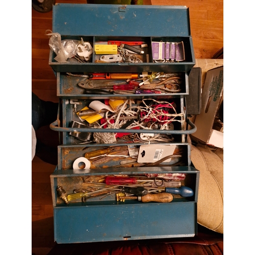 285 - Toolbox and contents, second one.