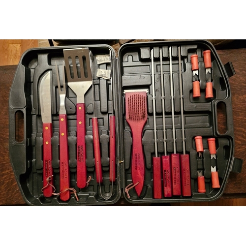 294 - Barbecue sets x2