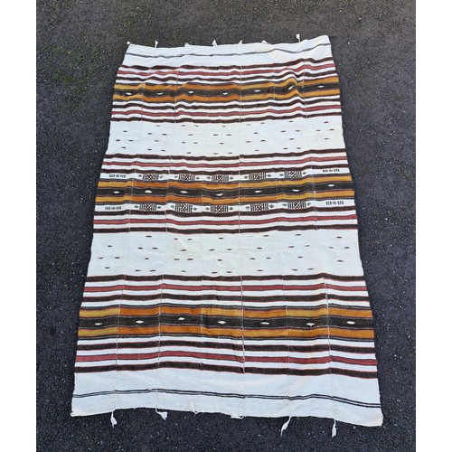 36 - A woven Mali Fulani blanket, wool and cotton. 8ft x 4.5ft approx