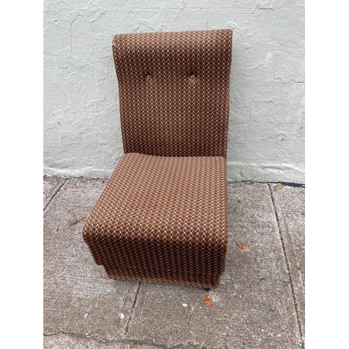 147 - A 1970S lounge chair