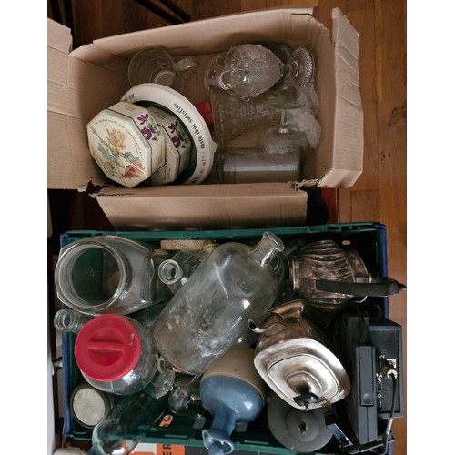 200 - Mixed lot of items