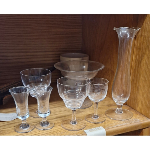 215 - A selection of vintage glass ware to include a candy dish on stem.