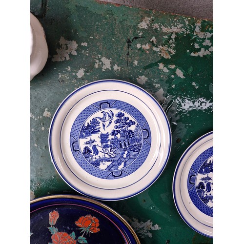 211 - Four Avoca plates