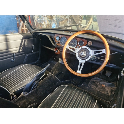 Triumph spitfire V5 & Keys REG 'RJA 512H'