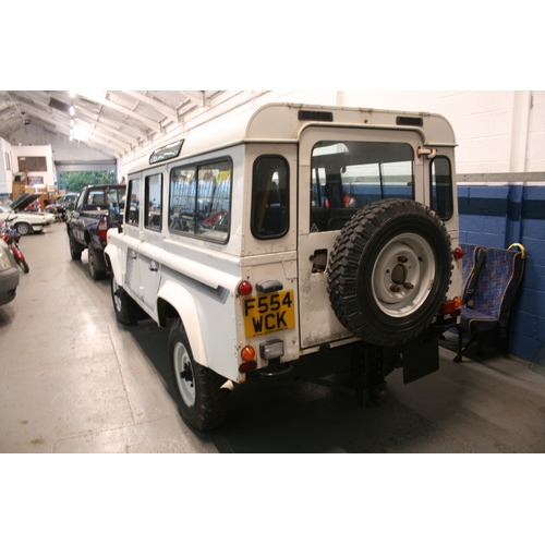 Land Rover defender 110 County V8 Reg 'F554 WCK' Reading 143,794