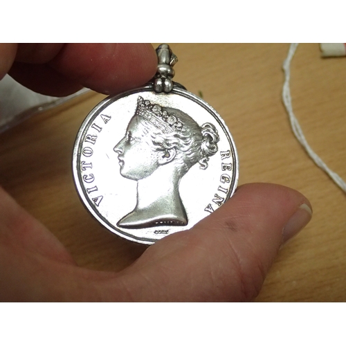 28 - An India Medal dated 1857-1858, Hy Lumsden 1st Bombay ?