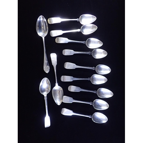 183 - A collection of silver dessert spoons, total weight approx. 336 grams (15 Irish, 2 English)